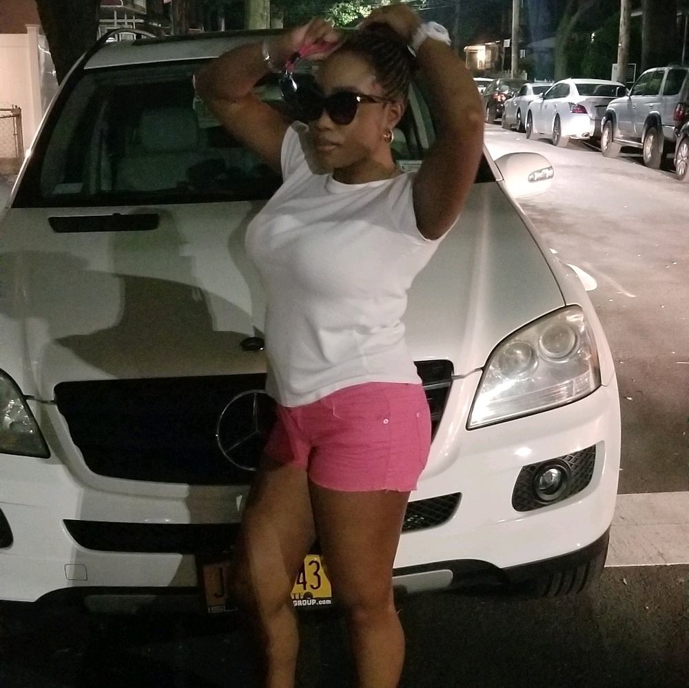 Meet your Posher, Allison